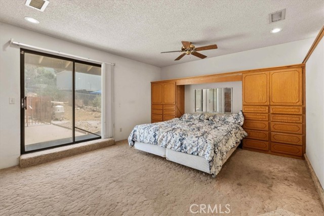 18510 Santa Fe Avenue, San Bernardino CA: https://media.crmls.org/medias/b68b9398-1bac-453d-af62-520f937f2033.jpg