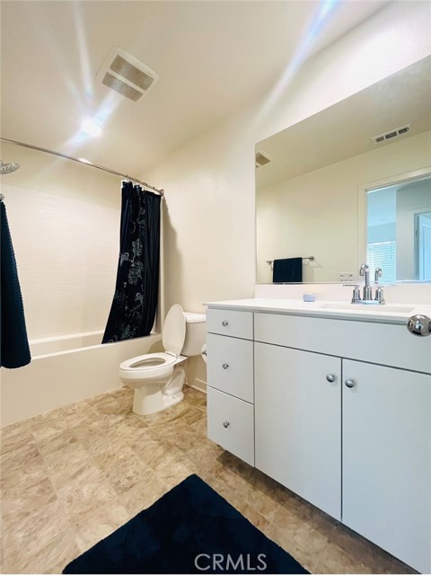 Detail Gallery Image 15 of 20 For 12833 Breccia Way, Moreno Valley,  CA 92555 - 3 Beds | 2/1 Baths