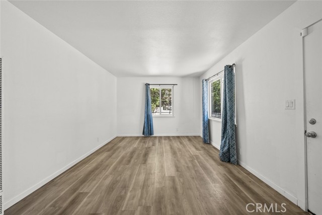 Detail Gallery Image 4 of 22 For 1135 W Pillsbury St, Lancaster,  CA 93534 - 3 Beds | 1 Baths