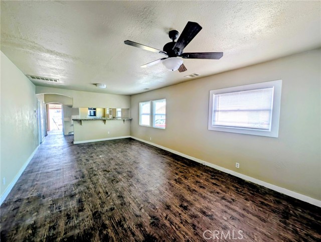 Image 3 of 16 For 2549 Del Paso Blvd