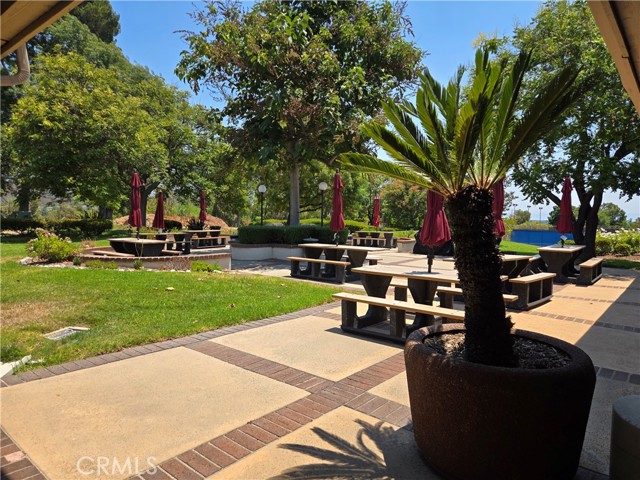 Detail Gallery Image 19 of 22 For 13504 La Jolla Cir #F,  La Mirada,  CA 90638 - 2 Beds | 2 Baths