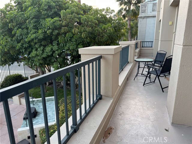 Detail Gallery Image 8 of 38 For 850 E Ocean Bld #B3,  Long Beach,  CA 90802 - 2 Beds | 2/1 Baths