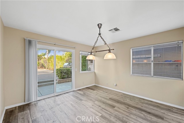 30340 Channel Way Drive, Canyon Lake CA: https://media.crmls.org/medias/b68f9590-8d91-478d-abbd-0d07460367ba.jpg