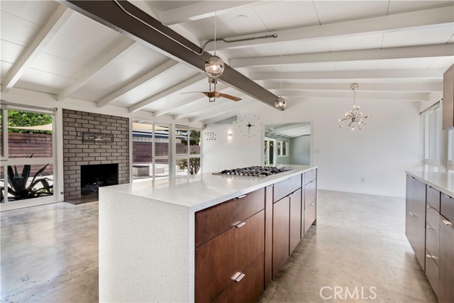Detail Gallery Image 3 of 31 For 3033 Volk Ave, Long Beach,  CA 90808 - 3 Beds | 2 Baths