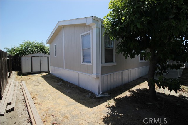 1301 Taft Highway, Bakersfield CA: https://media.crmls.org/medias/b690808f-5859-4309-bcb7-ddc32c76a8db.jpg
