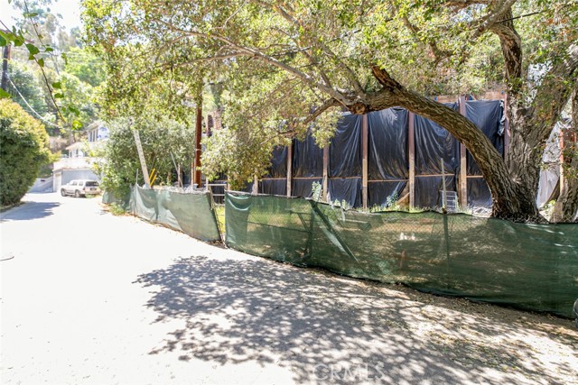Detail Gallery Image 14 of 14 For 3941 Pacheco, Sherman Oaks,  CA 91403 - – Beds | – Baths