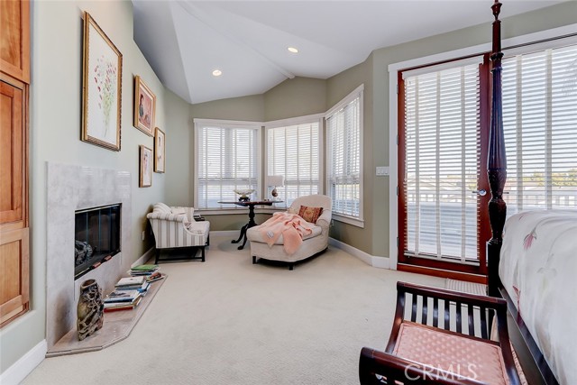 2200 John Street, Manhattan Beach, California 90266, 4 Bedrooms Bedrooms, ,3 BathroomsBathrooms,Residential,Sold,John,SB23065646