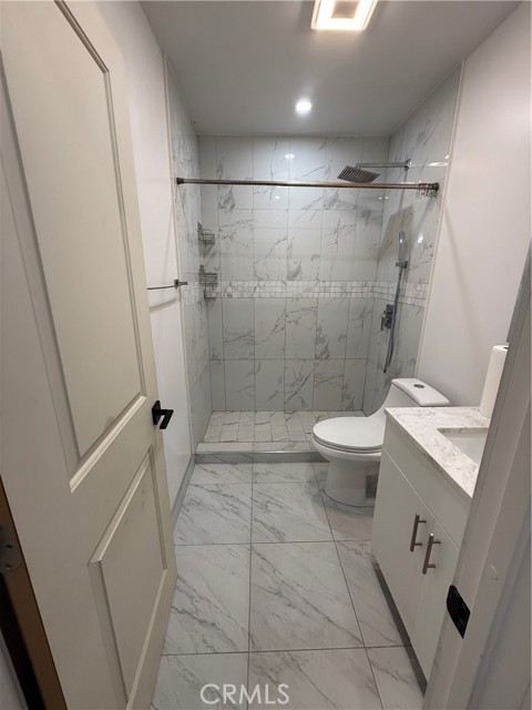 Detail Gallery Image 12 of 14 For 2321 W Avenue M4, Palmdale,  CA 93551 - 2 Beds | 2 Baths