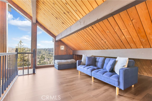 Detail Gallery Image 15 of 33 For 27814 North Bay, Lake Arrowhead,  CA 92352 - 4 Beds | 3/1 Baths