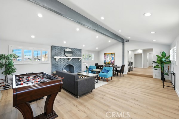 15605 Kervin Avenue, Paramount CA: https://media.crmls.org/medias/b693fb58-7283-4b63-9ce8-5ebbf9a637c4.jpg