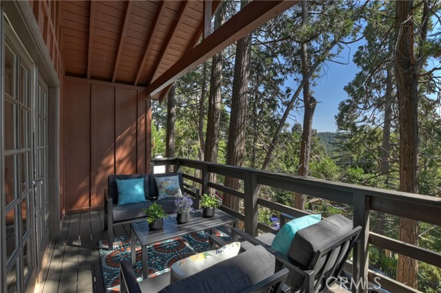 Detail Gallery Image 15 of 32 For 23717 Scenic Dr, Crestline,  CA 92325 - 2 Beds | 1 Baths