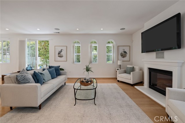 Detail Gallery Image 10 of 52 For 15 Pepper Tree Ln, Rolling Hills Estates,  CA 90274 - 3 Beds | 2/1 Baths