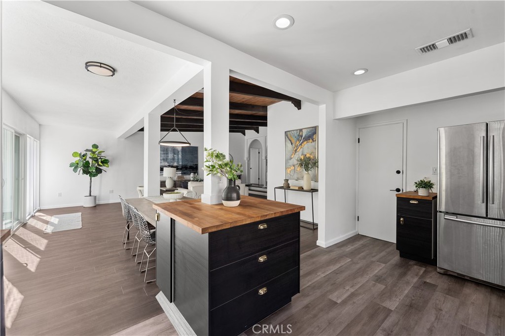 B69492A4 Ebe8 4C5B 85E3 Bb2E2Fc633Ae 1422 Kempton, Monterey Park, Ca 91755 &Lt;Span Style='BackgroundColor:transparent;Padding:0Px;'&Gt; &Lt;Small&Gt; &Lt;I&Gt; &Lt;/I&Gt; &Lt;/Small&Gt;&Lt;/Span&Gt;