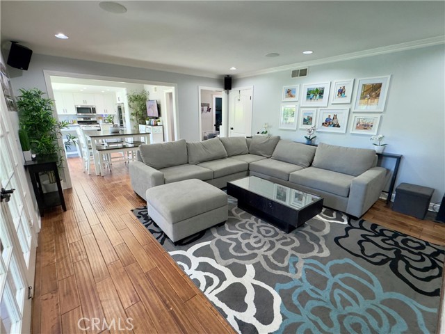 Detail Gallery Image 16 of 57 For 629 E Riverview Ave, Orange,  CA 92865 - 4 Beds | 2 Baths