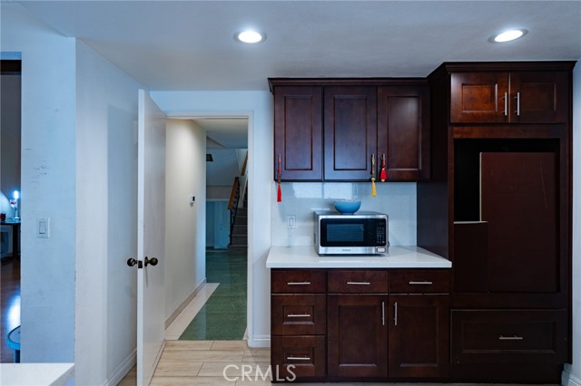 Detail Gallery Image 13 of 38 For 704 N Poplar, Montebello,  CA 90640 - 5 Beds | 3 Baths