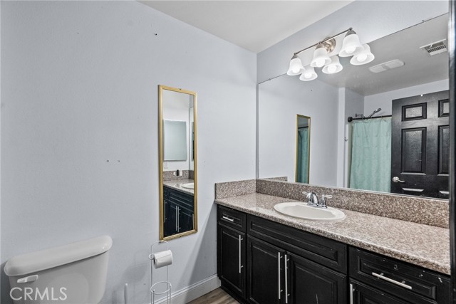 26120 Goldman Place, Saugus CA: https://media.crmls.org/medias/b695ff35-3949-44d1-96d5-e387942442ef.jpg