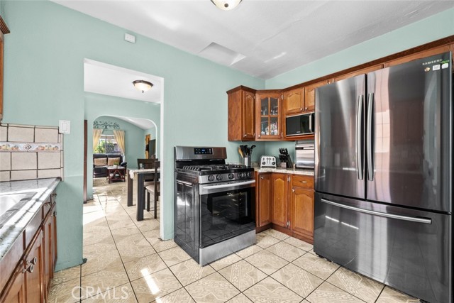 Detail Gallery Image 11 of 32 For 8464 San Miguel Ave, South Gate,  CA 90280 - 2 Beds | 1 Baths