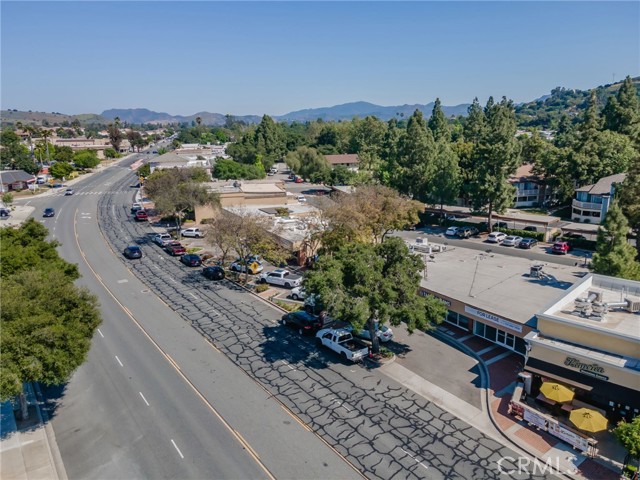 2410 E Thousand Oaks Boulevard, Thousand Oaks, California 91362, ,Commercial Lease,For Rent,2410 E Thousand Oaks Boulevard,CRPV24093420