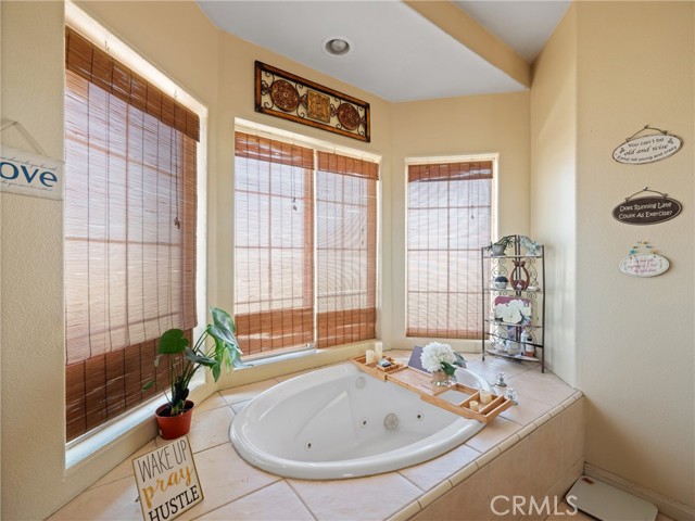 Detail Gallery Image 28 of 37 For 20791 Us Highway 18, Apple Valley,  CA 92307 - 3 Beds | 2 Baths