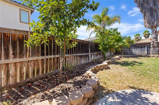 Detail Gallery Image 28 of 45 For 32867 Sandal Wood Ln, Lake Elsinore,  CA 92530 - 3 Beds | 2/1 Baths