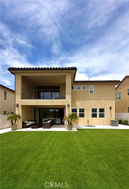 19028 Sark Place, Canyon Country CA: https://media.crmls.org/medias/b6986df7-ae40-497c-bc42-29e87ba3640c.jpg