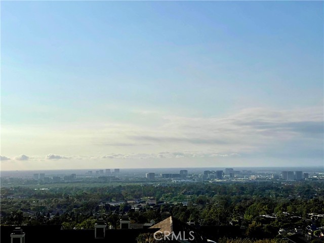 6 Saros, Irvine CA: https://media.crmls.org/medias/b6987893-b239-40db-a376-e3e332474e46.jpg