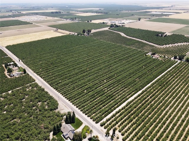 14359 Sunset Drive, Livingston CA: https://media.crmls.org/medias/b69954ce-4ebf-4b3c-914e-c3b21fd5aeb9.jpg