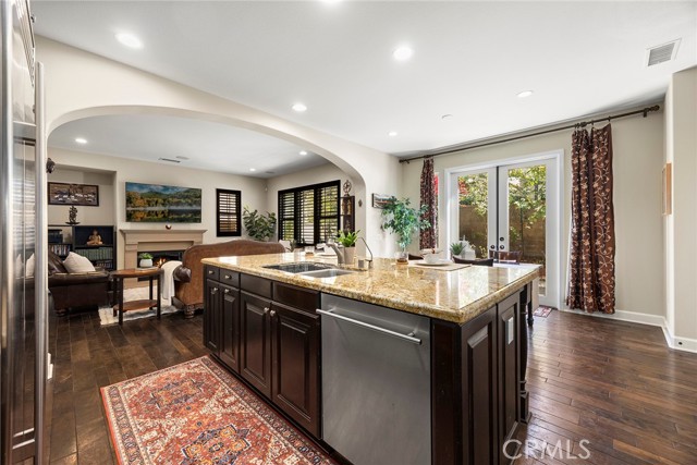 Detail Gallery Image 13 of 32 For 24 Tree Clover, Irvine,  CA 92618 - 3 Beds | 2/1 Baths