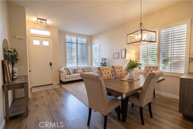 Image 3 of 52 For 4 Palatine