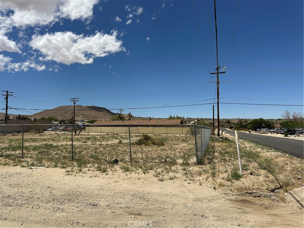 MLS #OC25191484 image #10