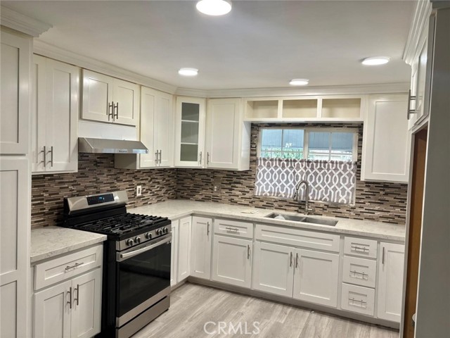 Detail Gallery Image 4 of 16 For 350 S Willow Ave #150,  Rialto,  CA 92376 - 3 Beds | 2 Baths