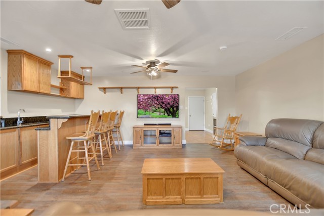 Image 23 of 75 For 1261 Ramona Boulevard