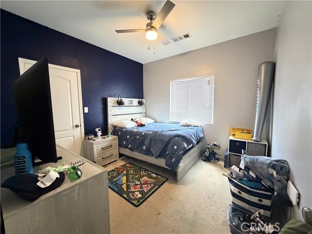 Detail Gallery Image 9 of 17 For 600 Vancluse Bay Dr, Bakersfield,  CA 93307 - 3 Beds | 2 Baths