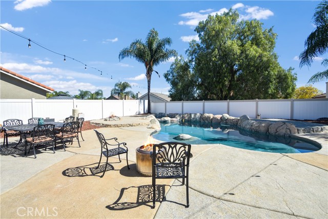 Detail Gallery Image 27 of 35 For 8574 De Loss Dr, Riverside,  CA 92508 - 4 Beds | 2/1 Baths