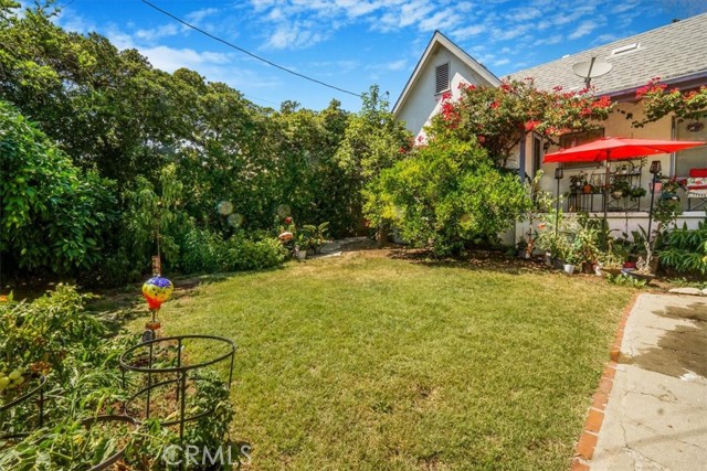 2270 E Orange Grove Boulevard, Pasadena CA: https://media.crmls.org/medias/b69e5227-88de-4f6b-ae24-30124783707a.jpg