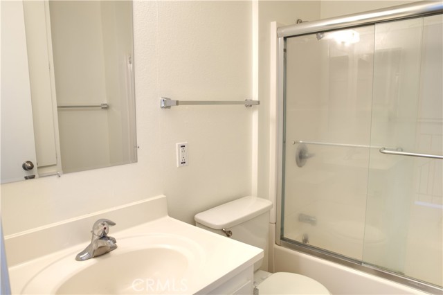 Detail Gallery Image 16 of 18 For 13422 Village #1/4,  Cerritos,  CA 90703 - 2 Beds | 1/1 Baths