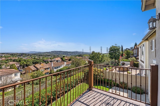 Detail Gallery Image 20 of 43 For 12 Calle Frutas, San Clemente,  CA 92673 - 4 Beds | 3 Baths