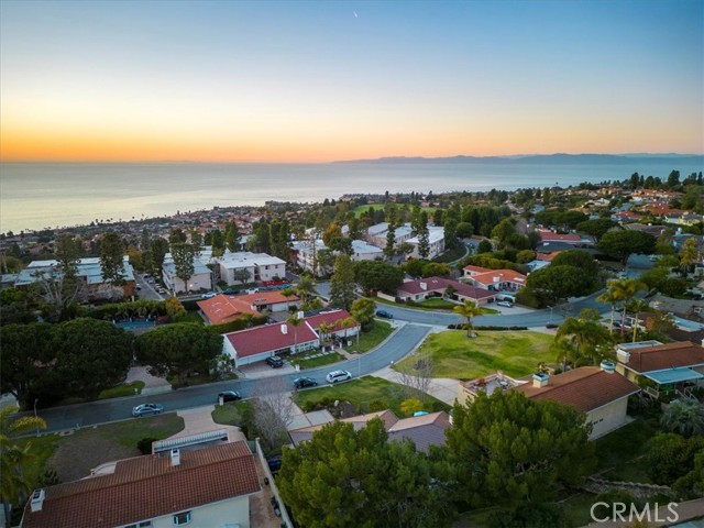 30216 Avenida Selecta, Rancho Palos Verdes, California 90275, 4 Bedrooms Bedrooms, ,3 BathroomsBathrooms,Residential,Sold,Avenida Selecta,SB23008273