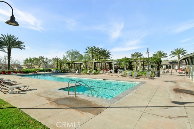 3134 E La Avenida Drive, Ontario CA: https://media.crmls.org/medias/b6a05a80-b3eb-4b59-9f40-33583e8c566a.jpg