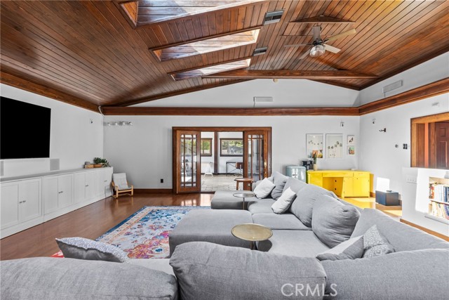 1719 Monte Vista Street, Pasadena CA: https://media.crmls.org/medias/b6a06895-99e4-40b1-8526-61e85fbaff90.jpg