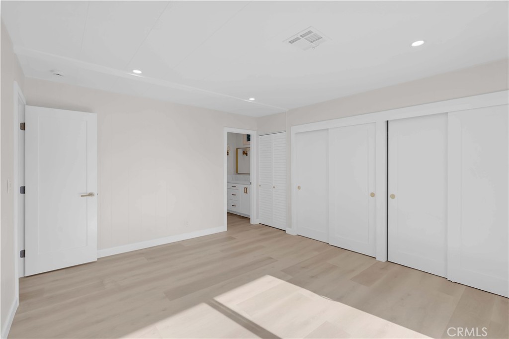 MLS #OC25276315 image #10