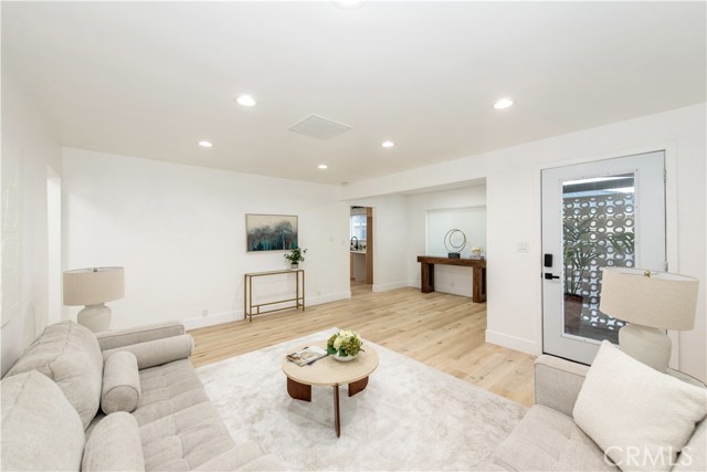 Detail Gallery Image 18 of 35 For 5224 Hallowell, Temple City,  CA 91780 - 4 Beds | 4 Baths