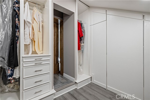 Detail Gallery Image 31 of 47 For 27933 Honeycomb Dr, Saugus,  CA 91350 - 4 Beds | 2/1 Baths