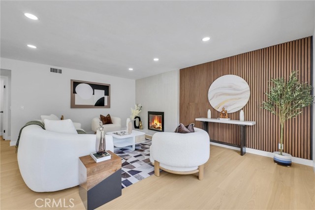 Detail Gallery Image 6 of 23 For 56 Monticello, Irvine,  CA 92620 - 3 Beds | 2/1 Baths