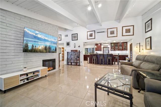 16857 Colven Road, Granada Hills CA: https://media.crmls.org/medias/b6a20735-f135-4d57-9d67-ae656de7dc73.jpg