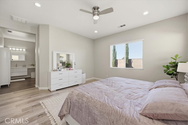 Detail Gallery Image 25 of 54 For 34078 Amici, Temecula,  CA 92592 - 4 Beds | 3/1 Baths