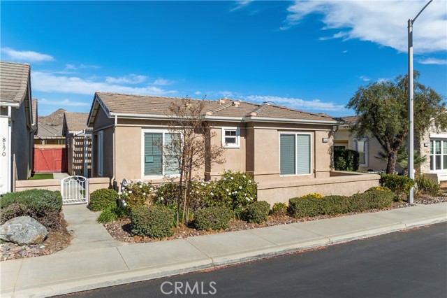 Detail Gallery Image 3 of 28 For 8160 Doral Ln, Hemet,  CA 92545 - 2 Beds | 2 Baths