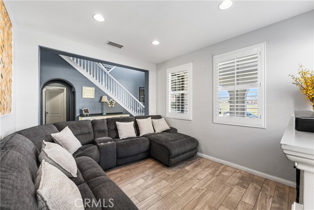 Detail Gallery Image 19 of 53 For 36426 50th St, Palmdale,  CA 93552 - 4 Beds | 3 Baths