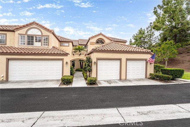 Detail Gallery Image 2 of 30 For 61 via Bacchus, Aliso Viejo,  CA 92656 - 2 Beds | 2 Baths