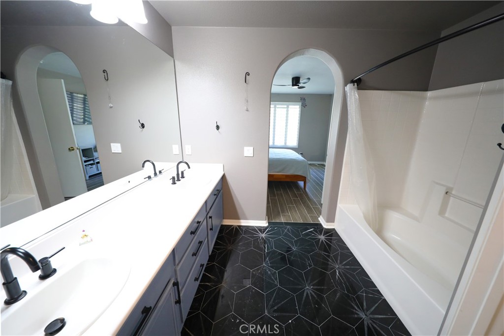 MLS #SB25271407 image #11